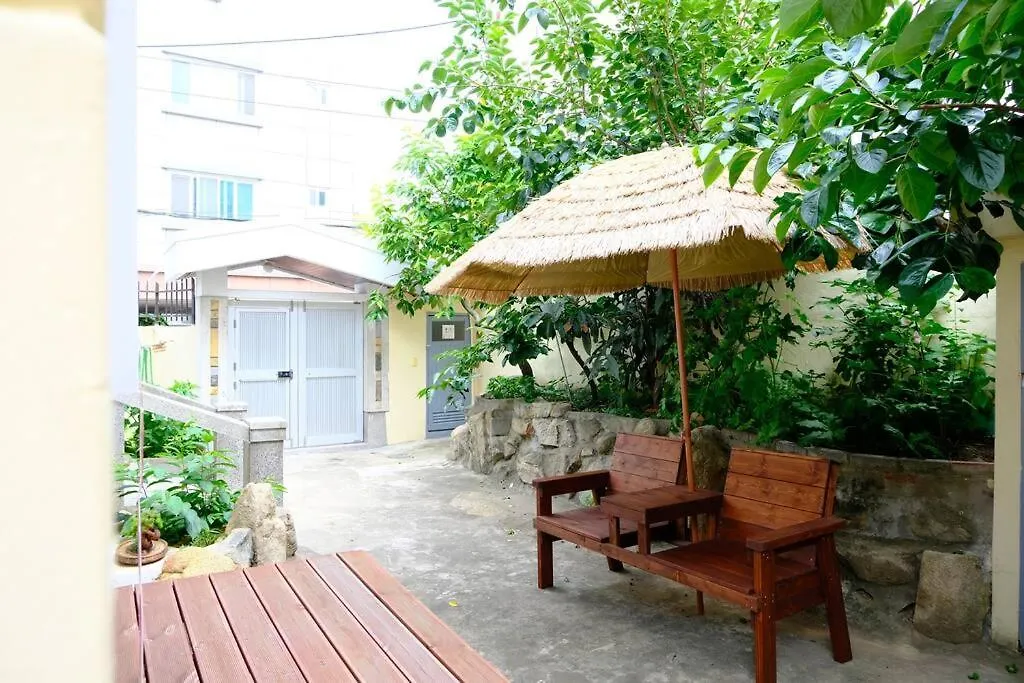 Gwanganri House Apartment Busan 0*,